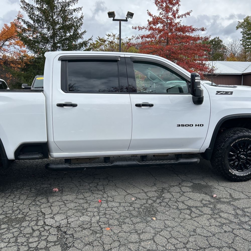 2024 Chevrolet Silverado 3500HD LTZ