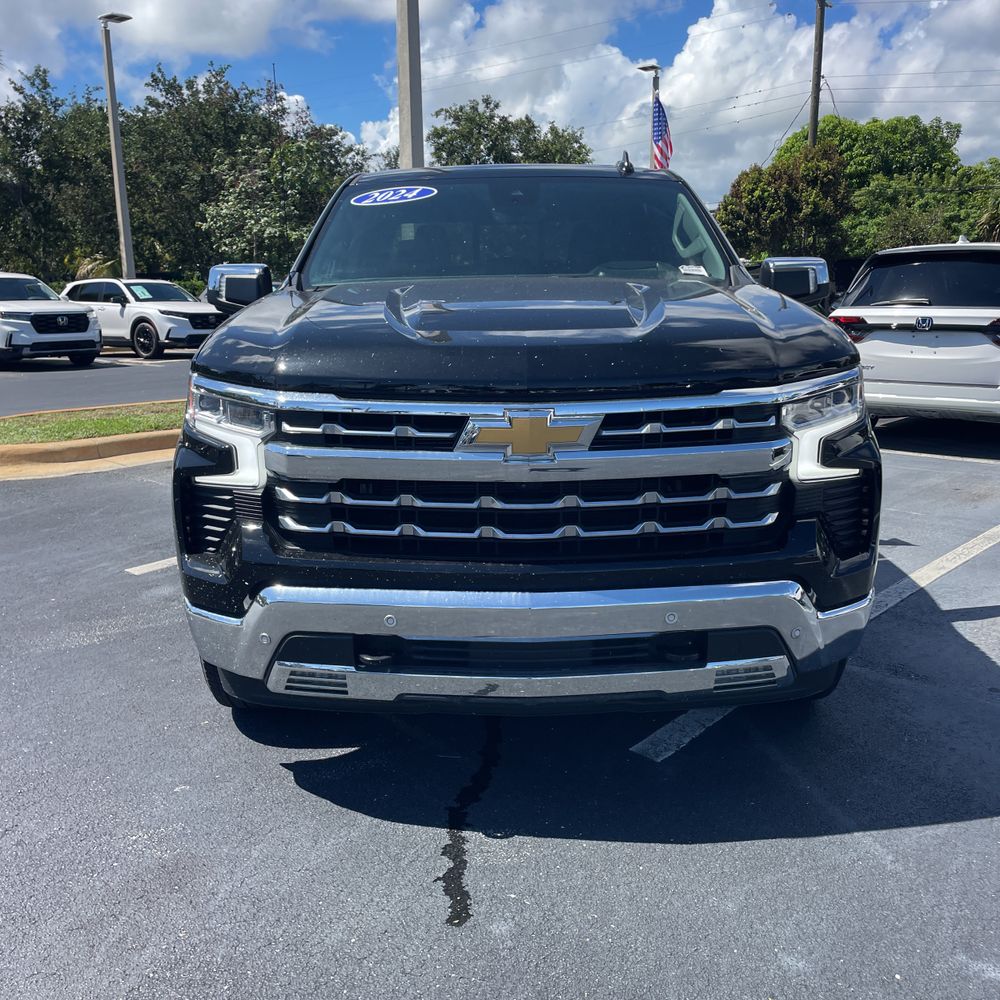 2024 Chevrolet Silverado 1500 LTZ