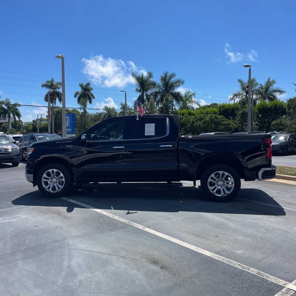 2024 Chevrolet Silverado 1500 LTZ