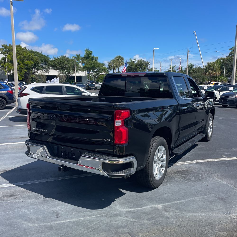2024 Chevrolet Silverado 1500 LTZ