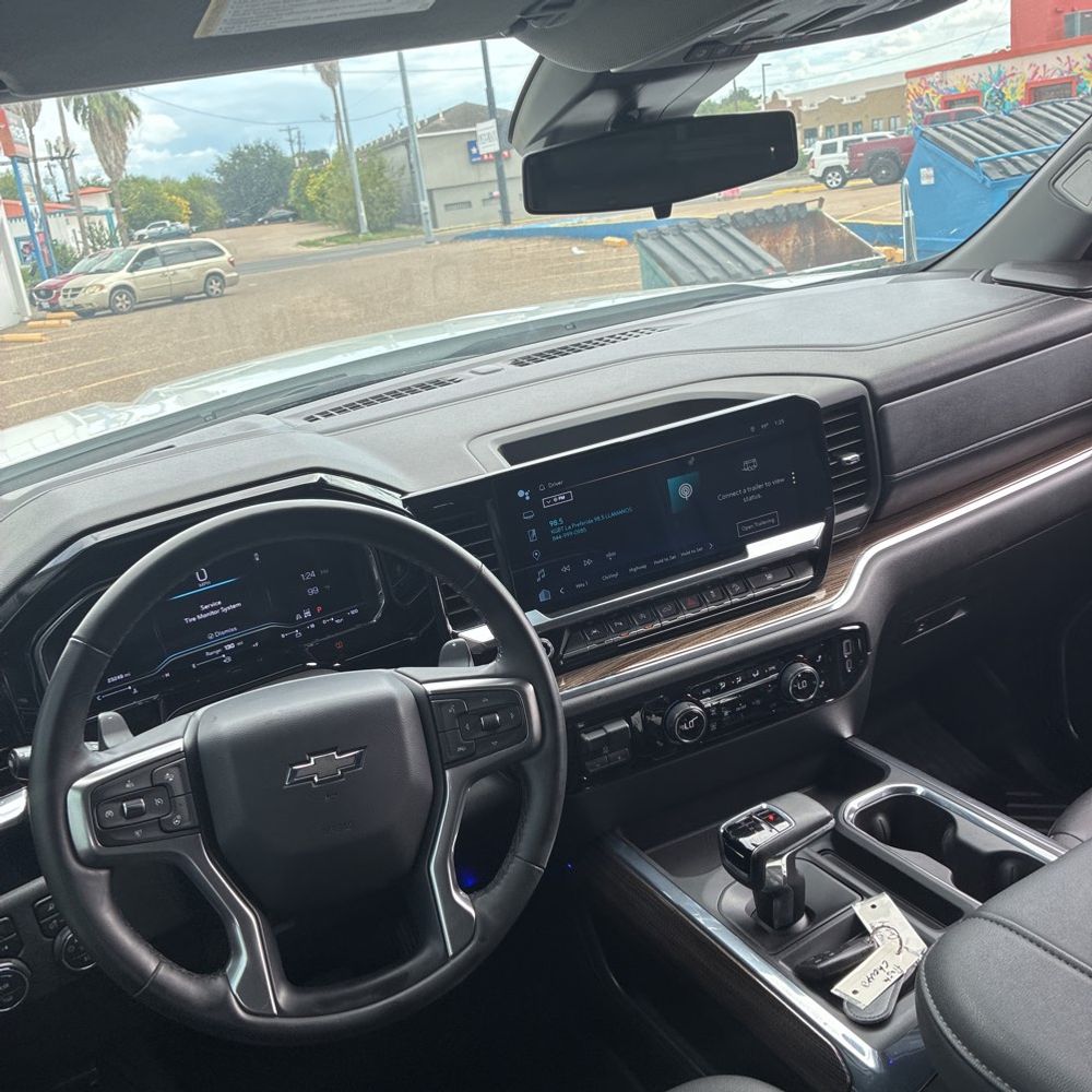 2024 Chevrolet Silverado 1500 RST