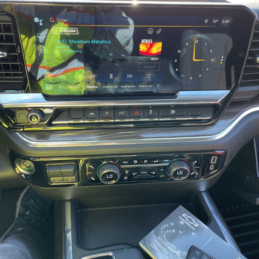 2024 Chevrolet Silverado 1500 RST