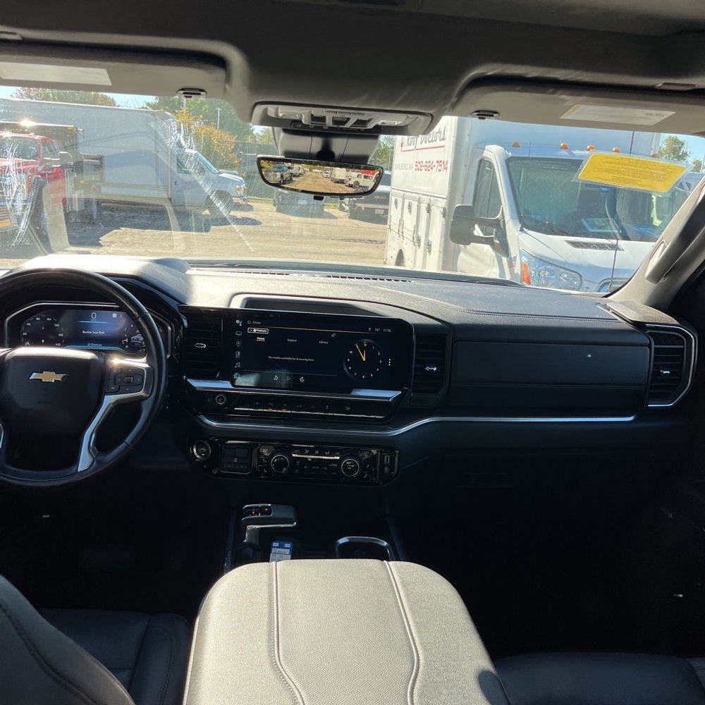 2023 Chevrolet Silverado 1500 LTZ