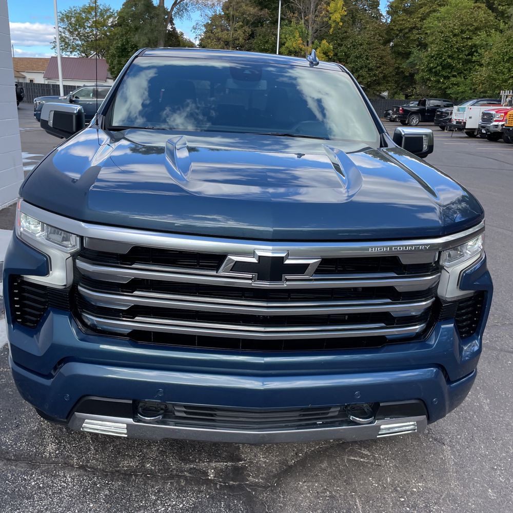 2024 Chevrolet Silverado 1500 High Country