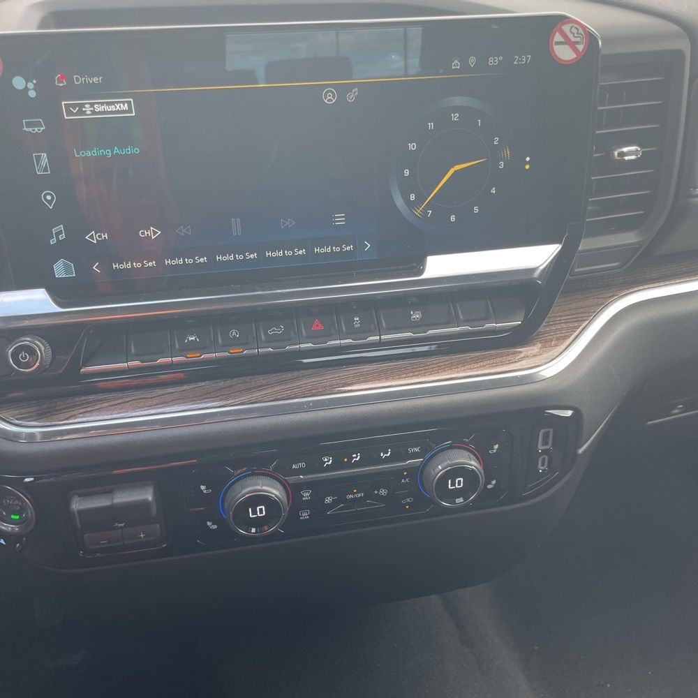2025 Chevrolet Silverado 1500 LT