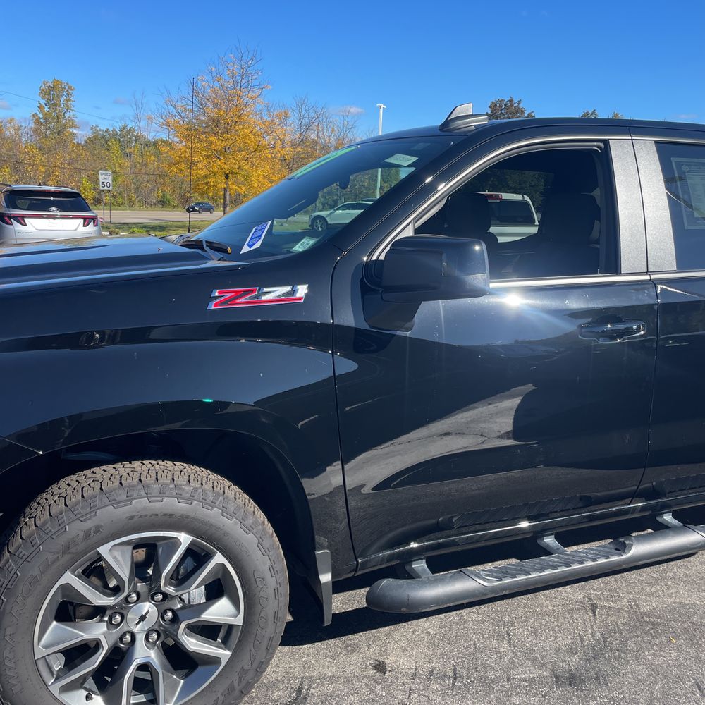 2025 Chevrolet Silverado 1500 RST