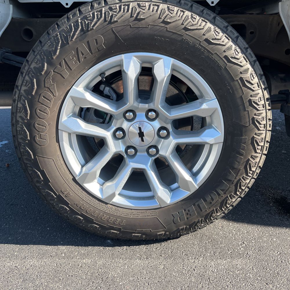 2025 Chevrolet Silverado 1500 RST