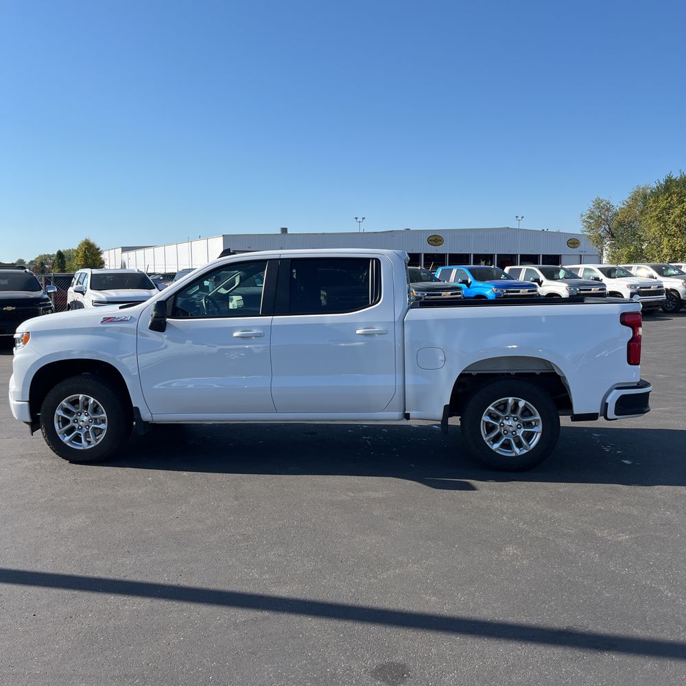 2025 Chevrolet Silverado 1500 RST
