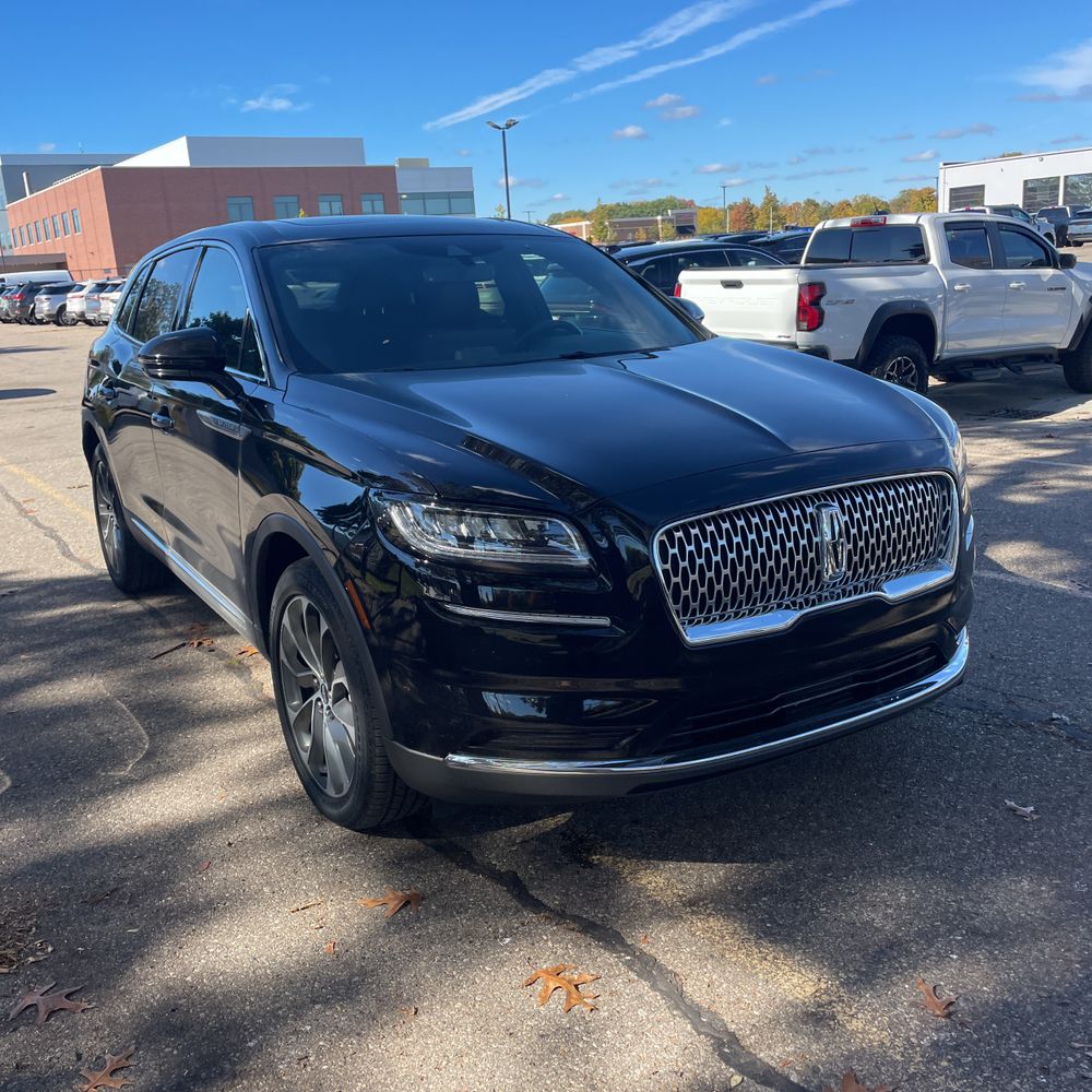 2023 Lincoln Nautilus Reserve