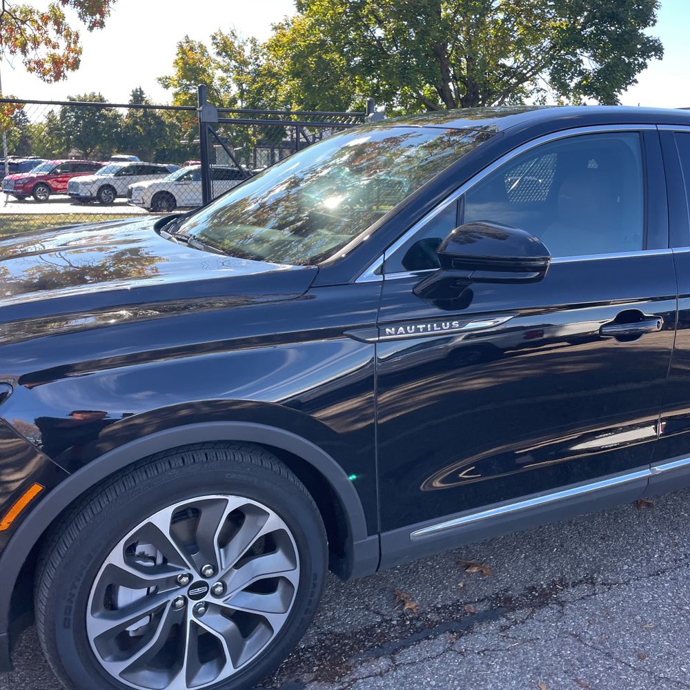 2023 Lincoln Nautilus Reserve