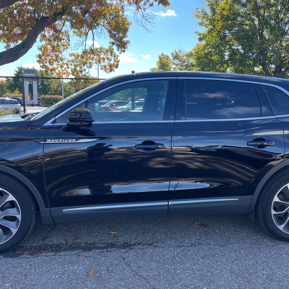 2023 Lincoln Nautilus Reserve