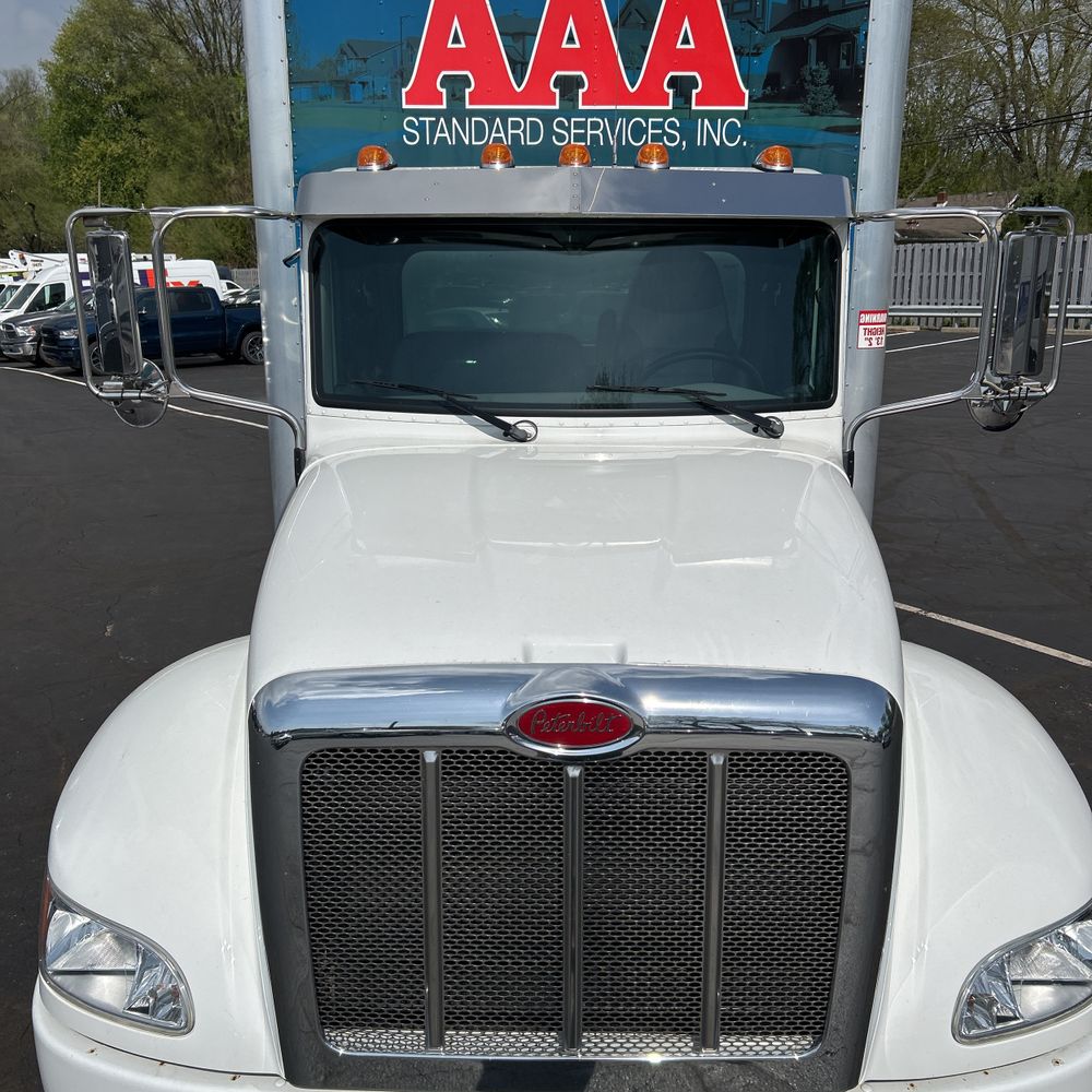 2018 Peterbilt 337