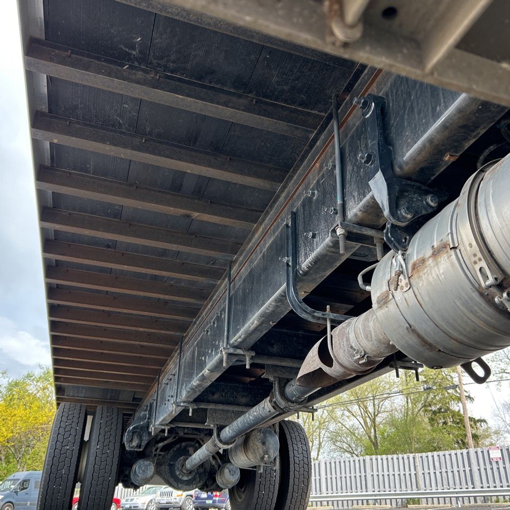 2018 Peterbilt 337