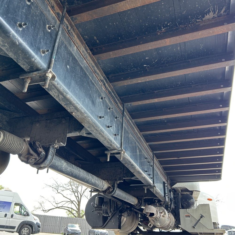 2018 Peterbilt 337