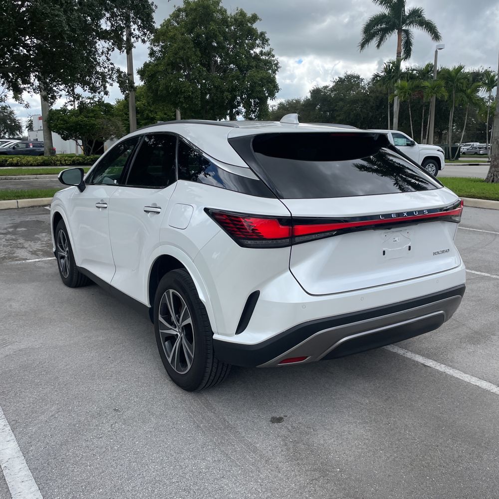 2023 Lexus RX 350 Premium