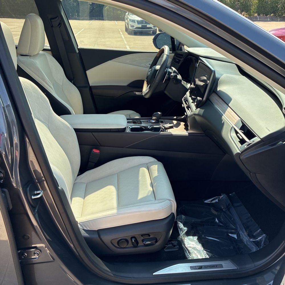 2024 Lexus RX 350h Luxury