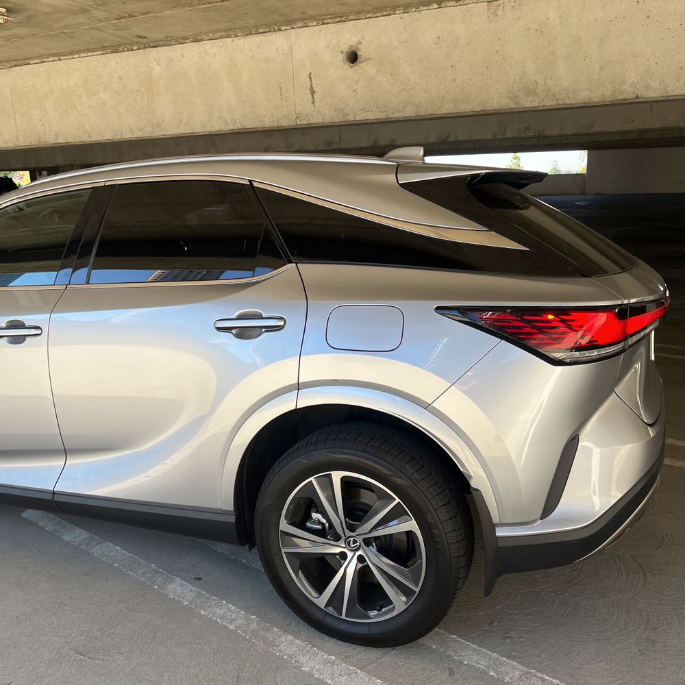 2023 Lexus RX 350h Premium