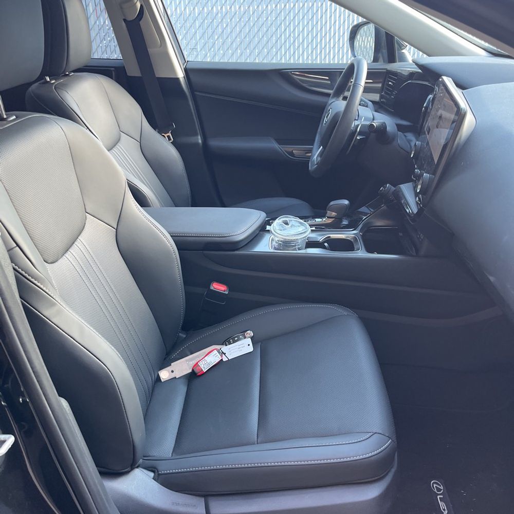 2025 Lexus NX 350 Premium