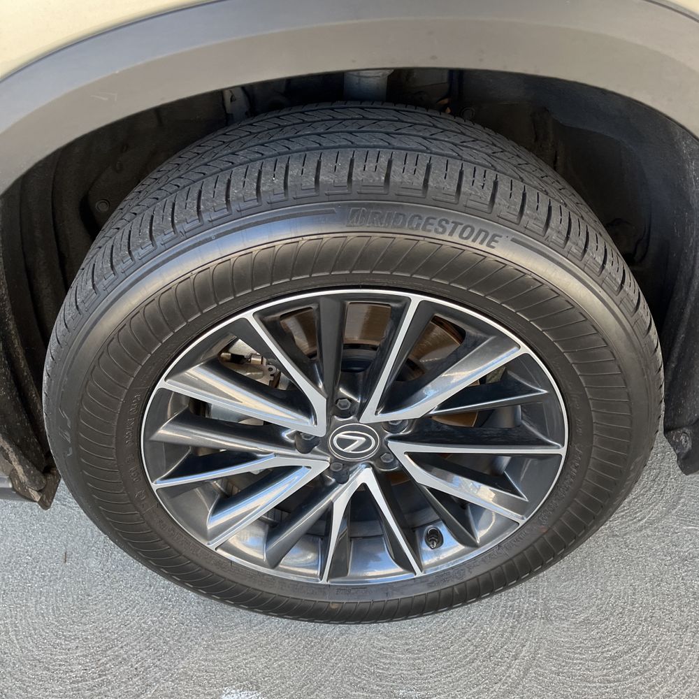 2024 Lexus NX 350h Premium