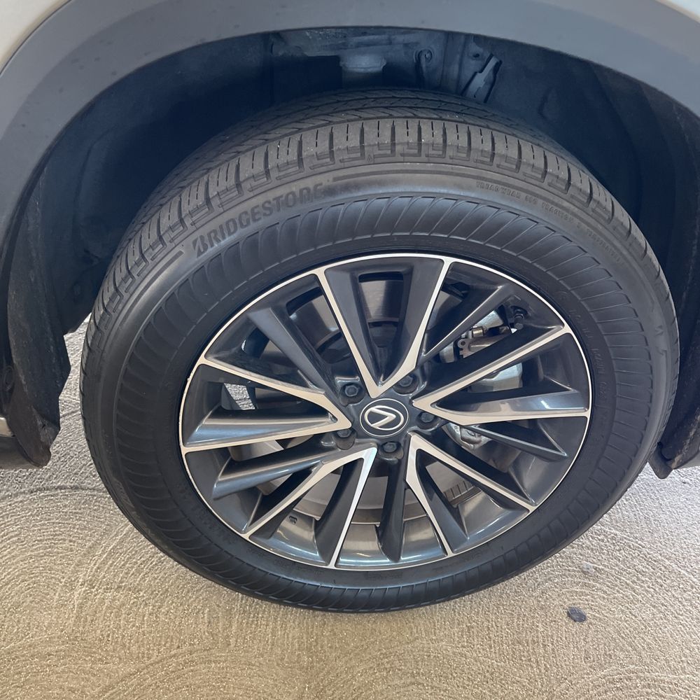 2024 Lexus NX 350h Premium