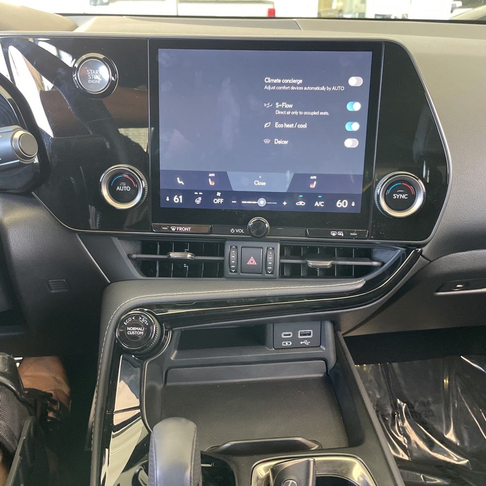 2022 Lexus NX 350 F SPORT Handling