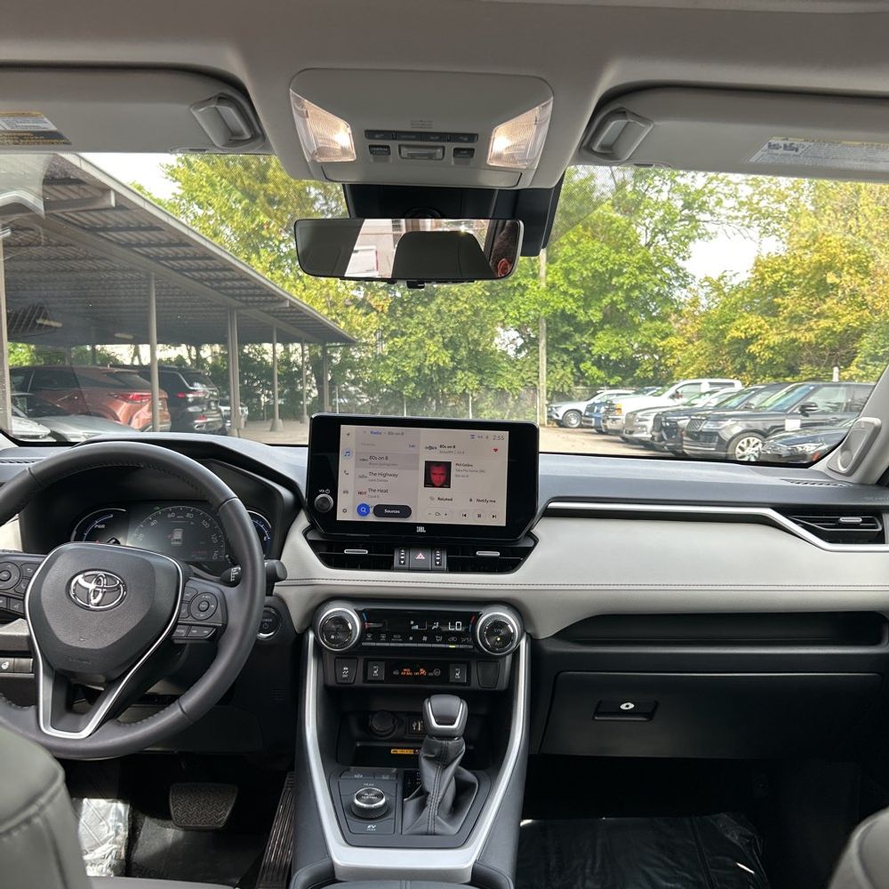 2024 Toyota RAV4 Hybrid XLE Premium