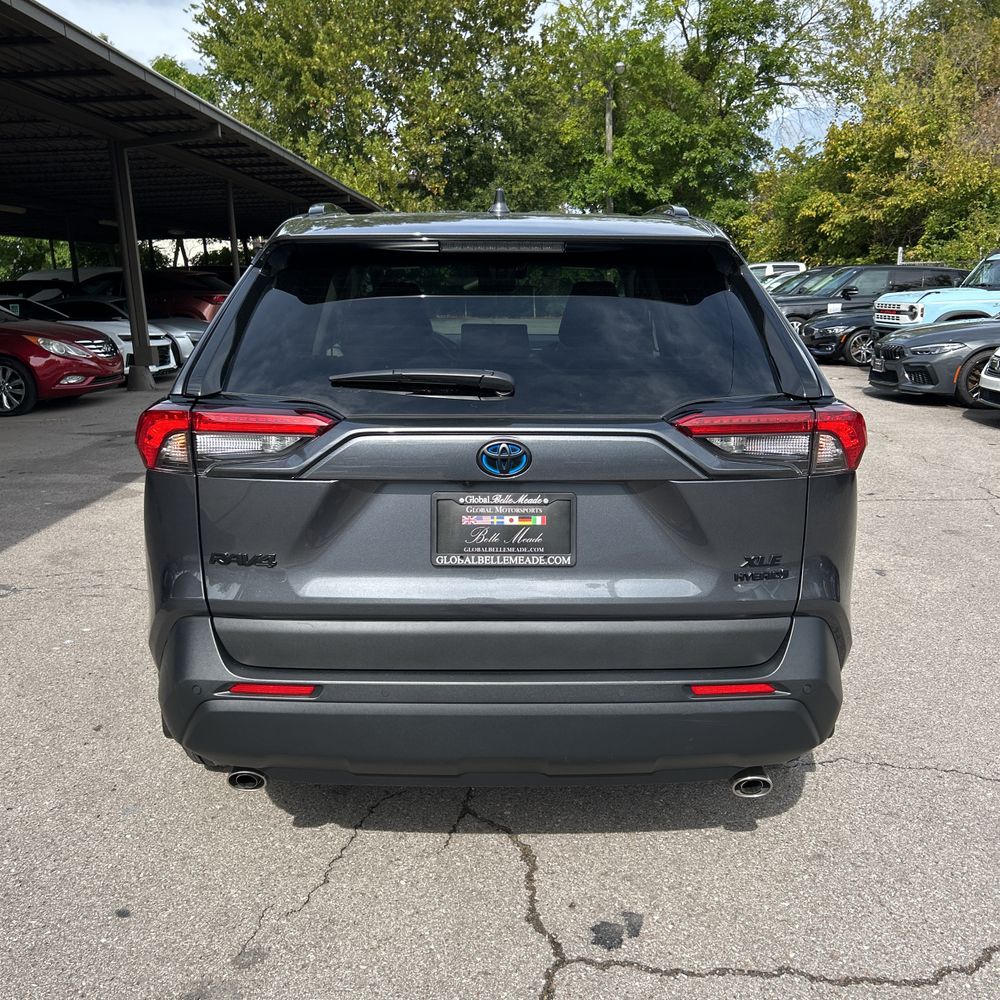 2024 Toyota RAV4 Hybrid XLE Premium