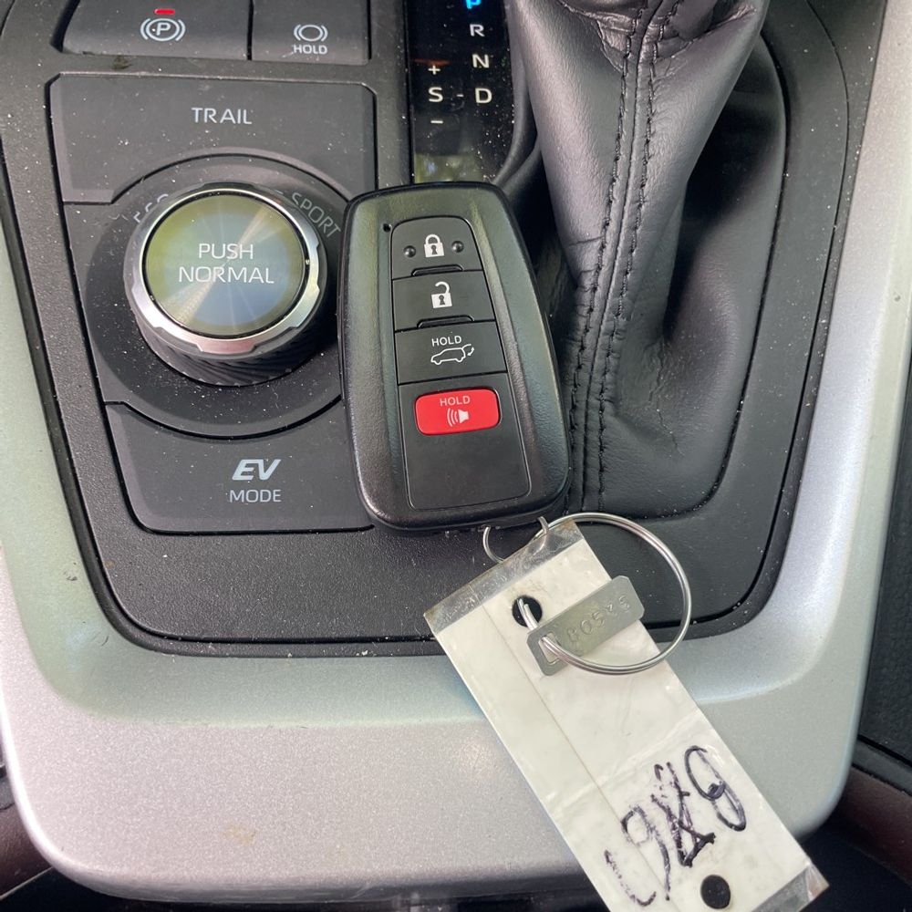 2024 Toyota RAV4 Hybrid Limited