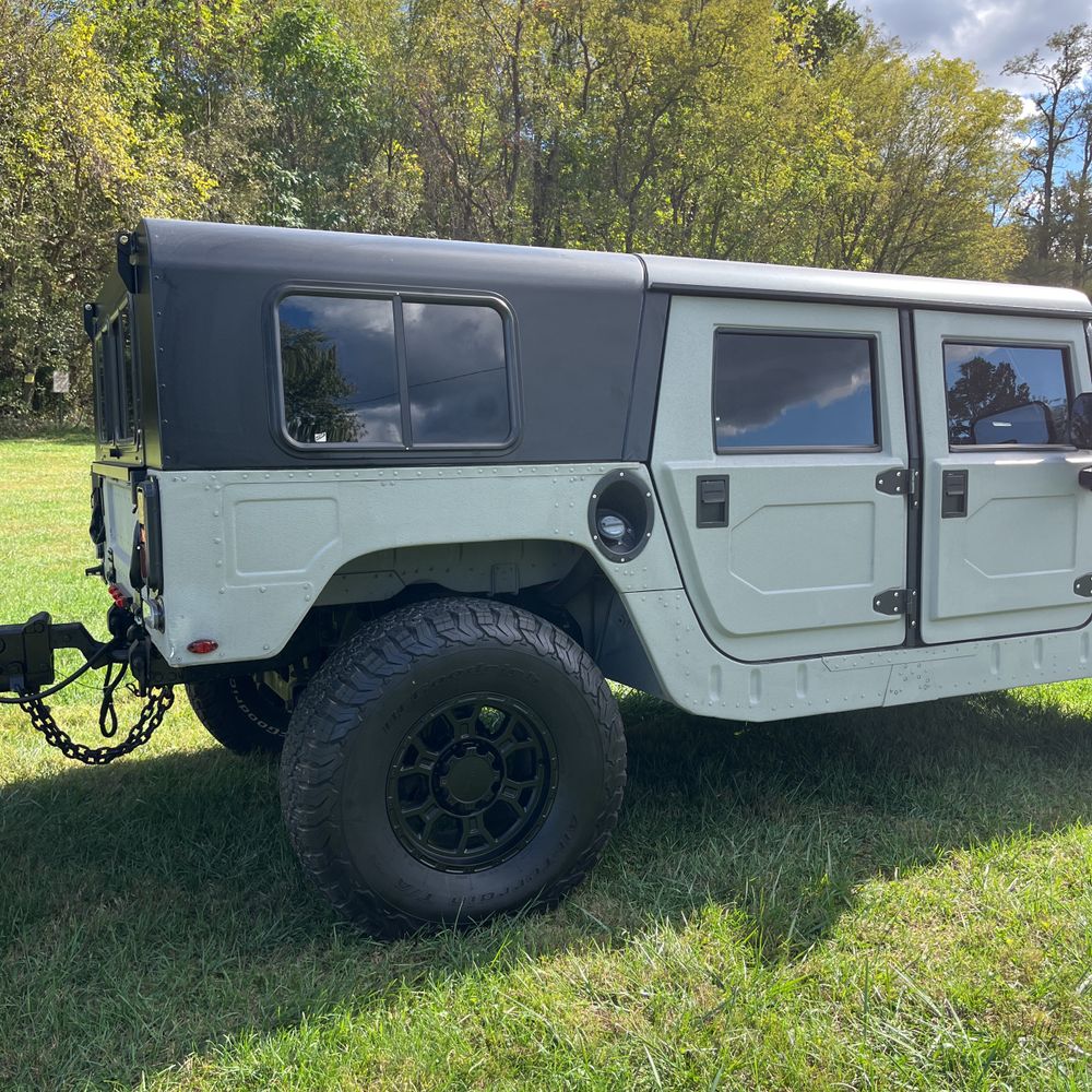 1987 AM General M998