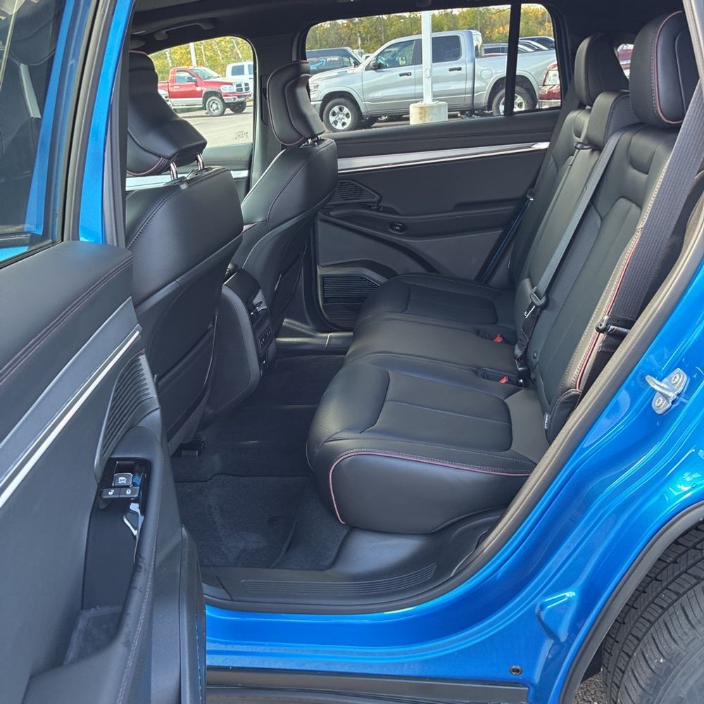 2025 Jeep Wagoneer S Launch Edition