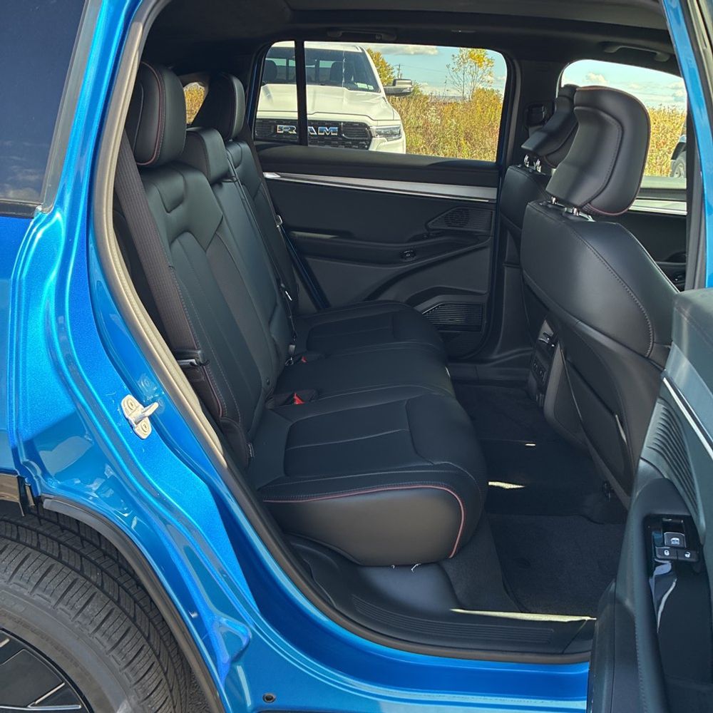 2025 Jeep Wagoneer S Launch Edition