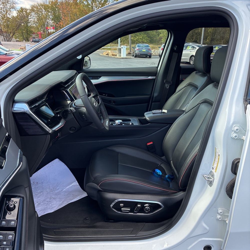 2024 Jeep Wagoneer S Launch Edition