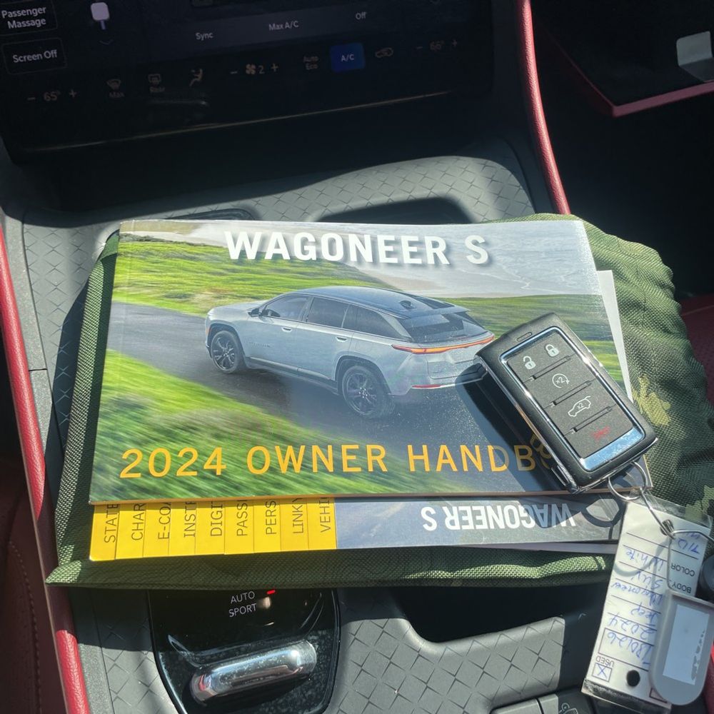 2024 Jeep Wagoneer S Launch Edition