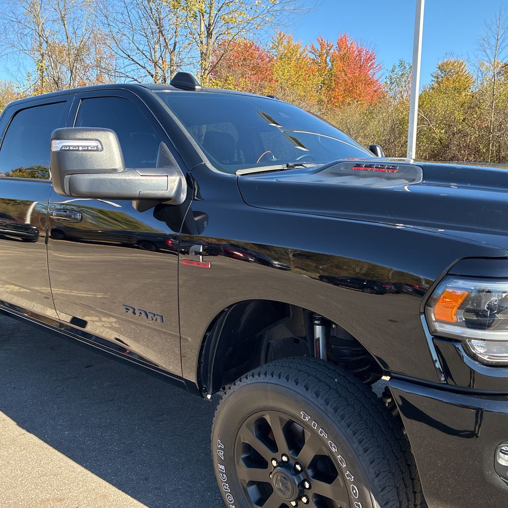 2024 Ram 3500 Laramie
