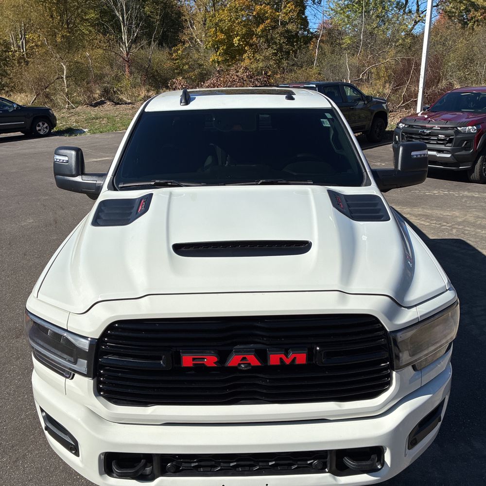 2024 Ram 3500 Laramie