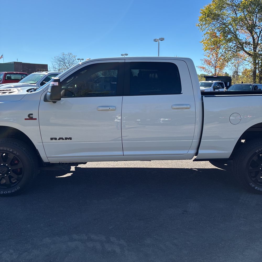 2024 Ram 3500 Laramie
