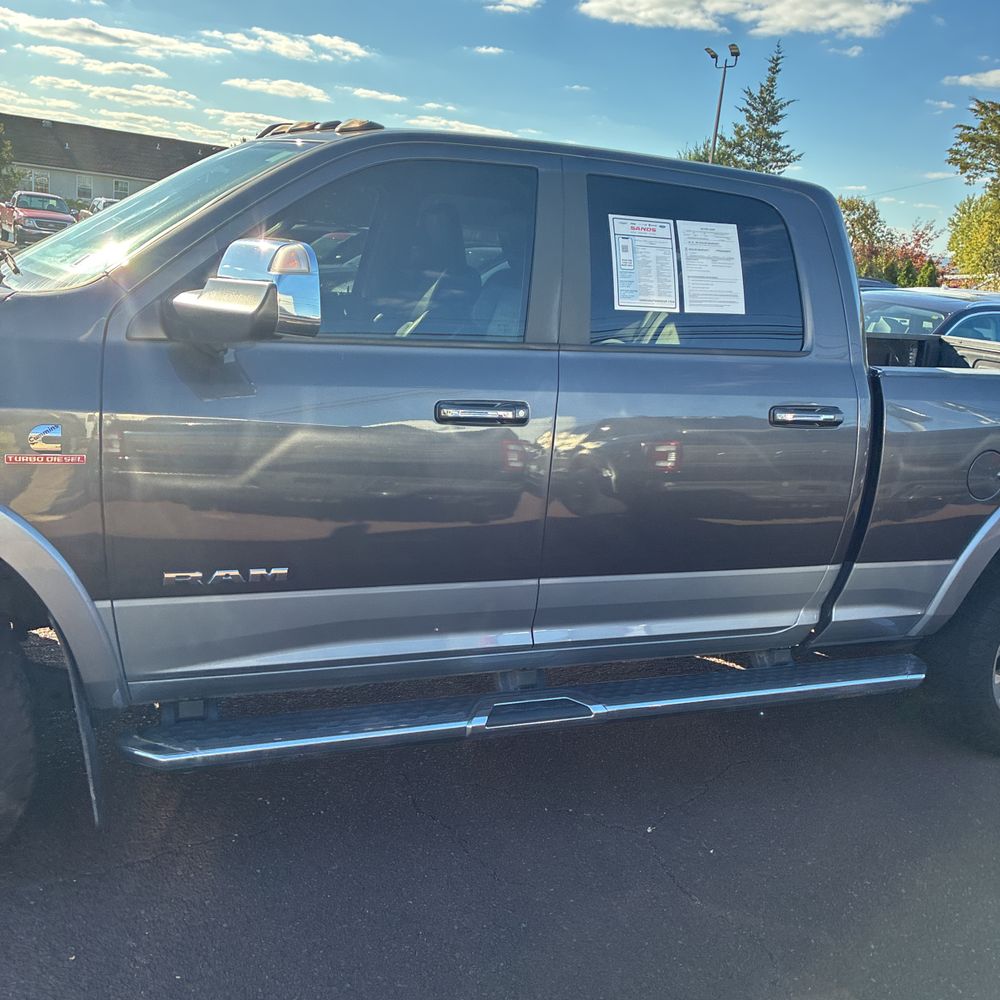 2020 Ram 3500 Laramie