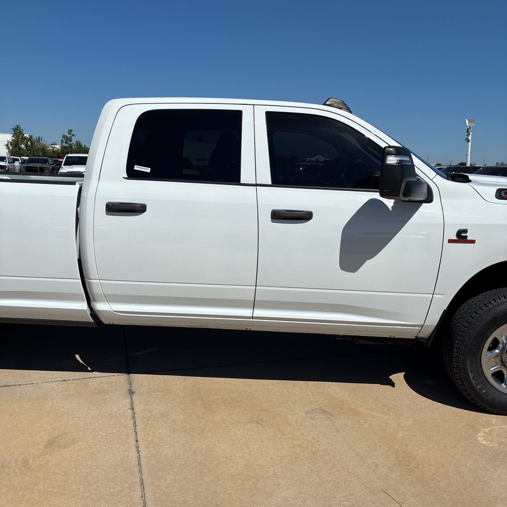 2024 Ram 3500 Tradesman