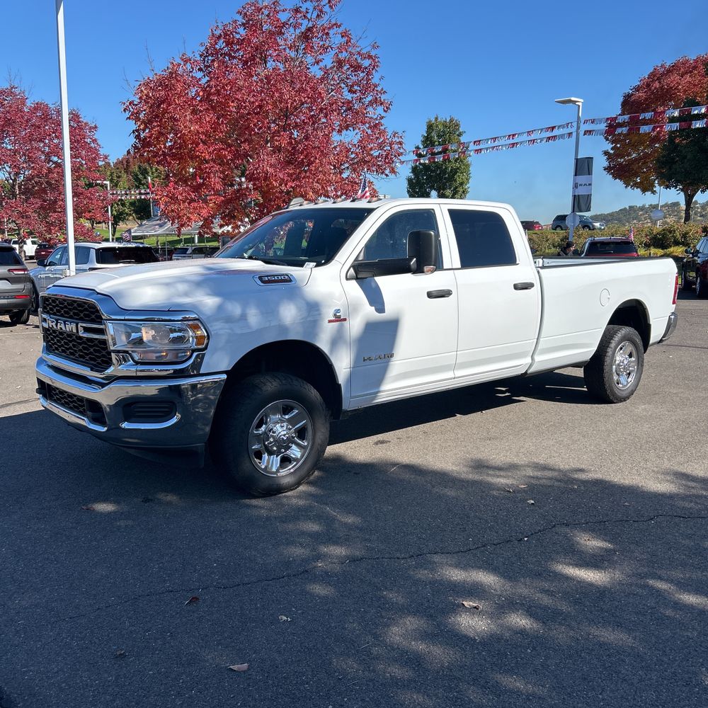 2022 Ram 3500 Tradesman