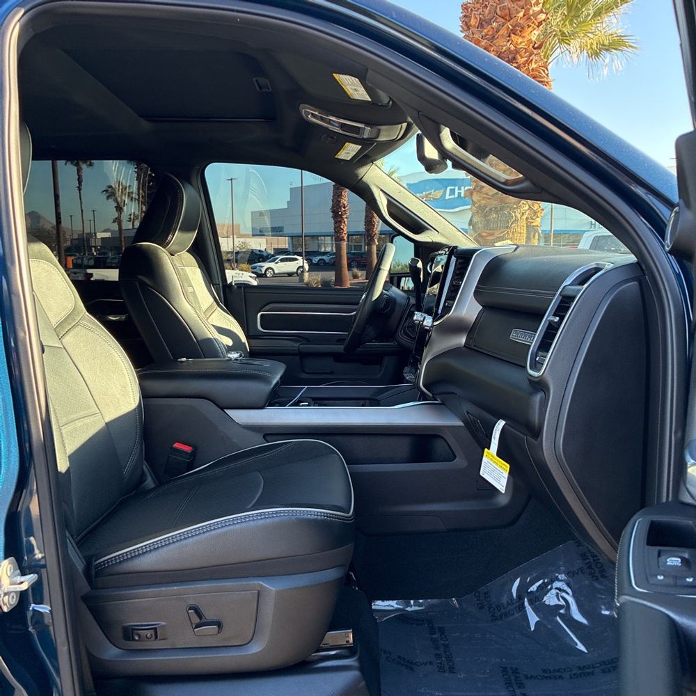 2024 Ram 3500 Laramie