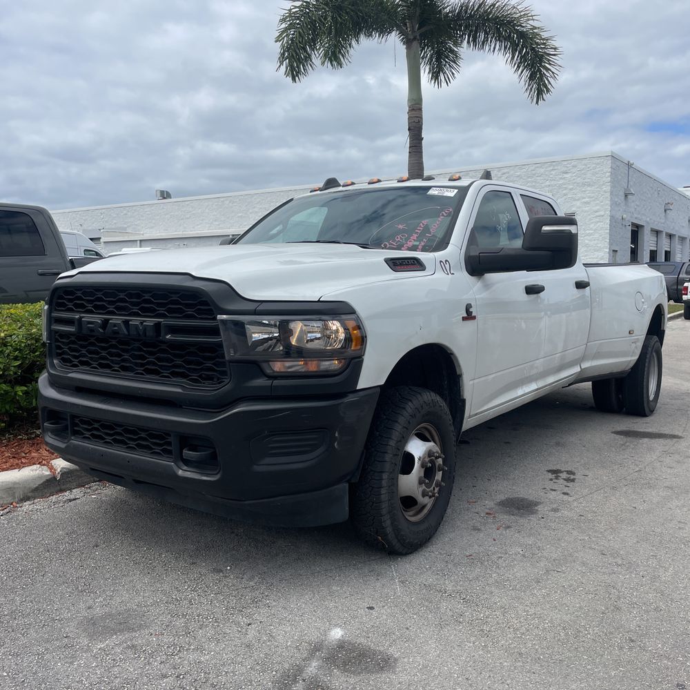 2024 Ram 3500 Tradesman