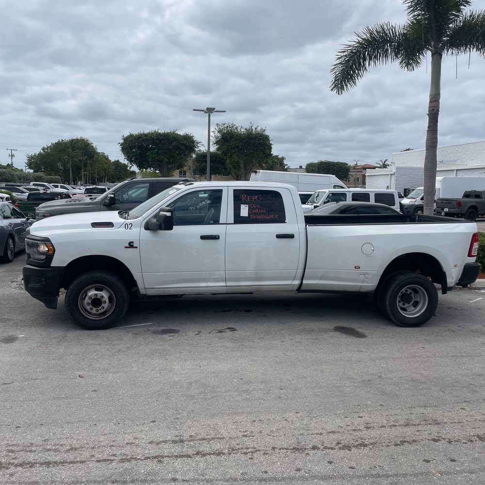 2024 Ram 3500 Tradesman