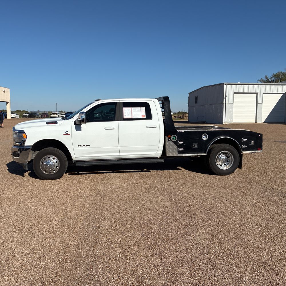 2024 Ram 3500 Laramie