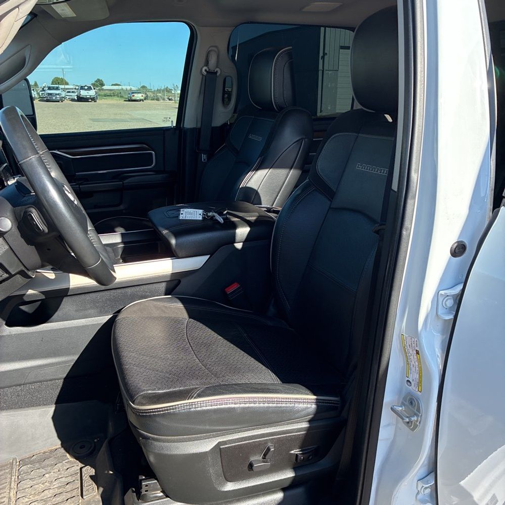 2024 Ram 3500 Laramie