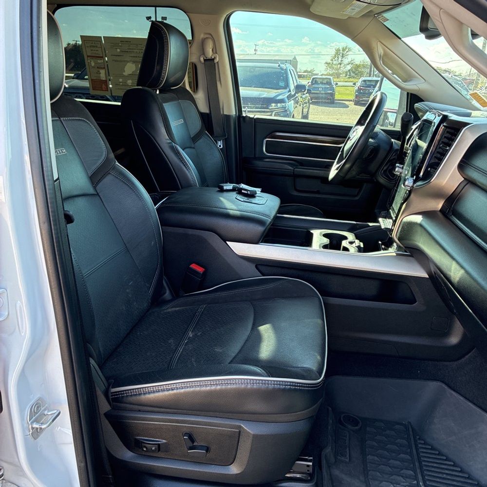 2024 Ram 3500 Laramie