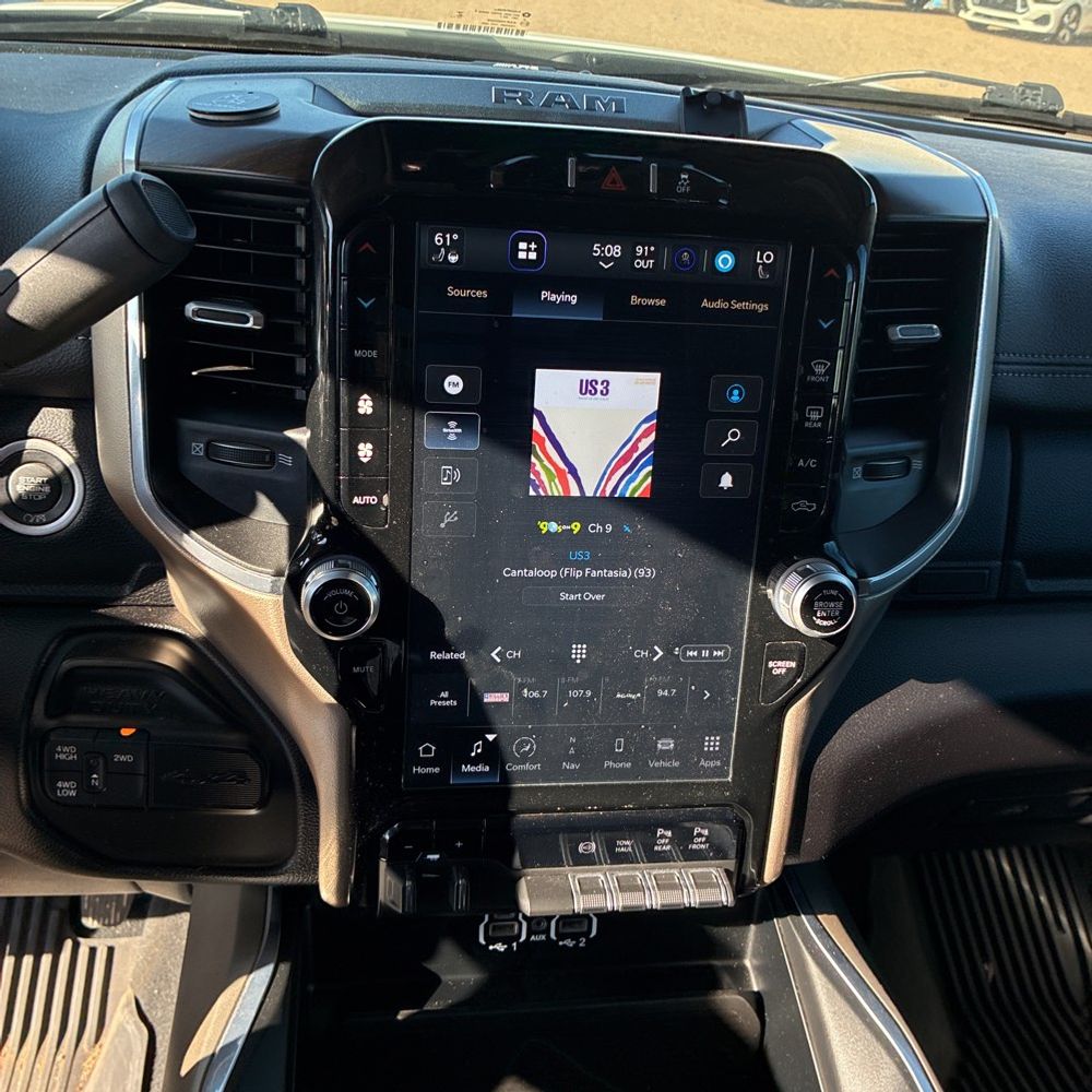 2024 Ram 3500 Laramie
