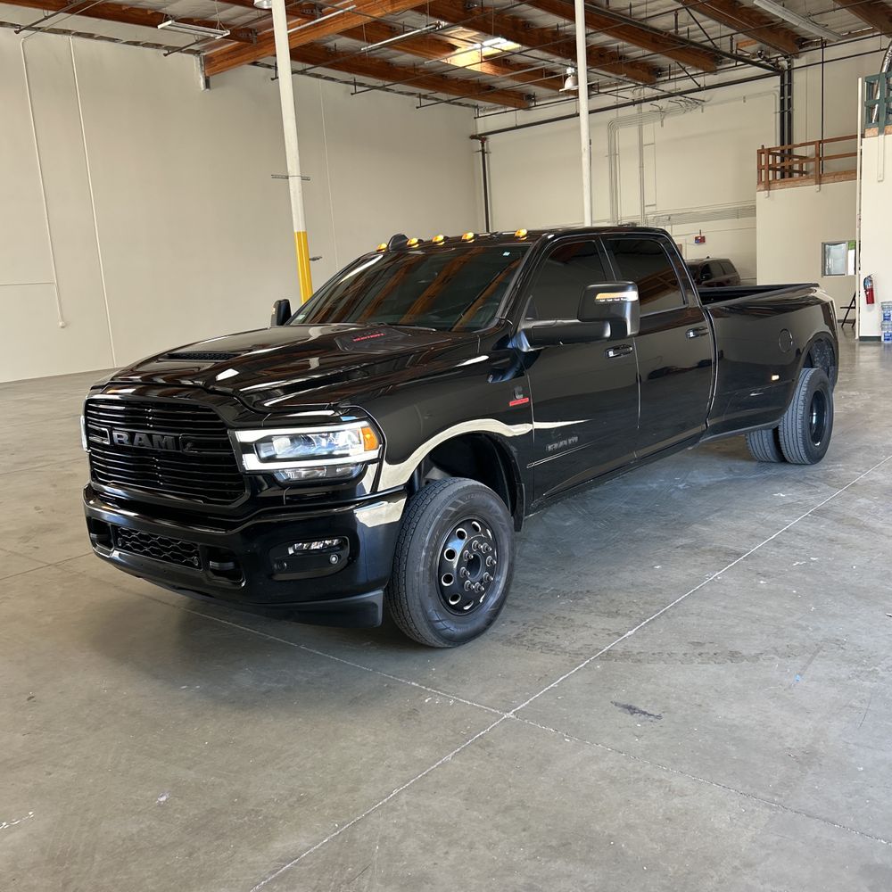 2024 Ram 3500 Laramie