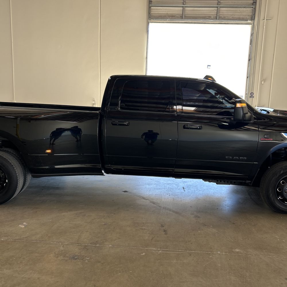 2024 Ram 3500 Laramie