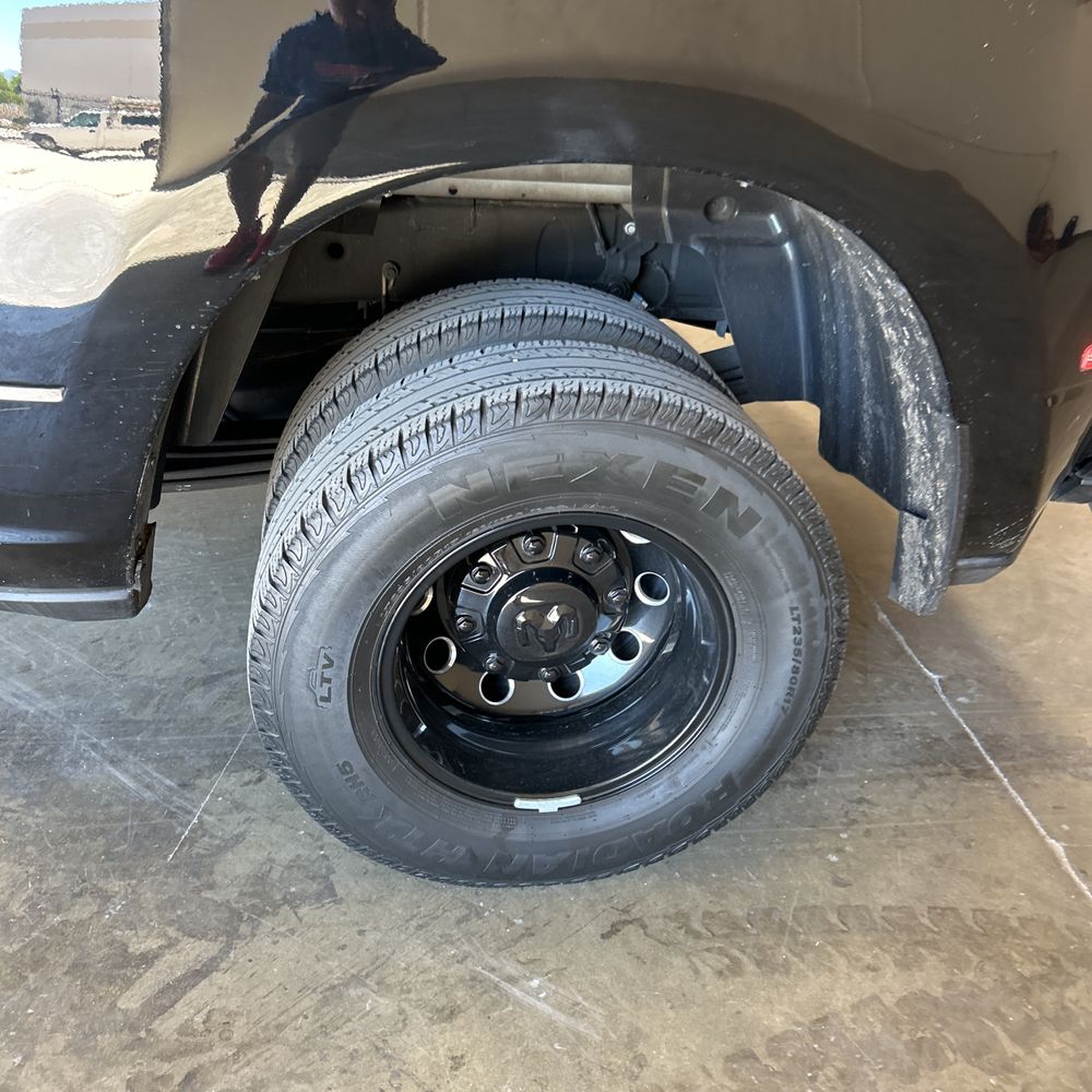 2024 Ram 3500 Laramie
