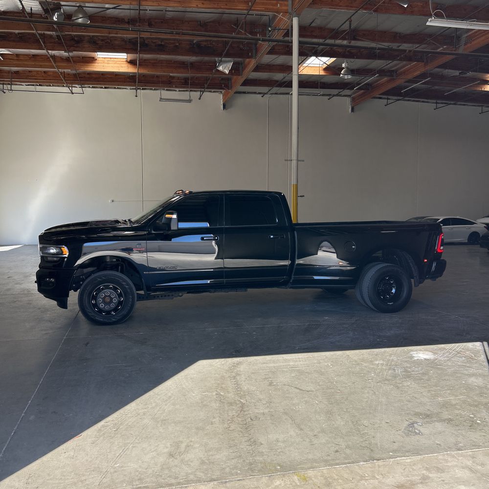 2024 Ram 3500 Laramie